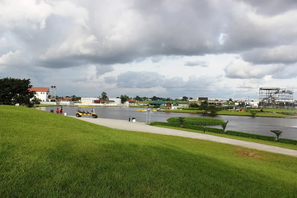 Lake and lawns at Port Harcourt Pleasure Park